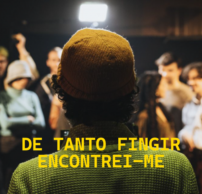 Imagem de De Tanto Fingir Encontrei-me