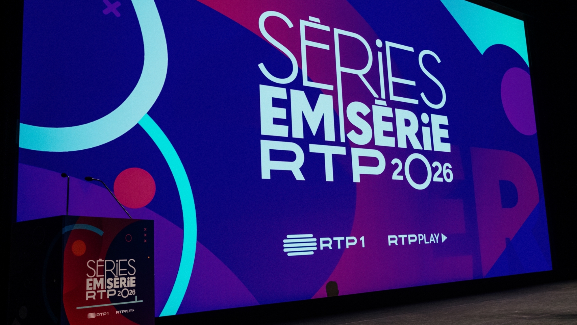 Imagem de O Futuro das Séries Passa Por Aqui