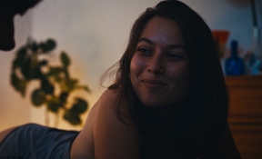Imagem de Josefine Winkler em produção de Três Tristes Tigres